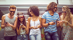 How Smartphone Customer Engagement Has Impacted the Evolution of Rewards